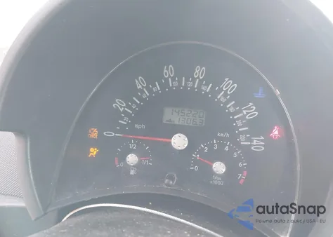 2004 Volkswagen New Beetle Gls from USA, damaged, VIN 3VWCM21YX4M303434